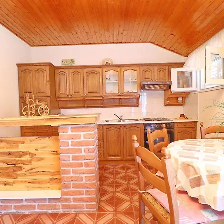 Peselj-one Bedroom With Balcony And Sea View 2 * Smokvica (Korcula)