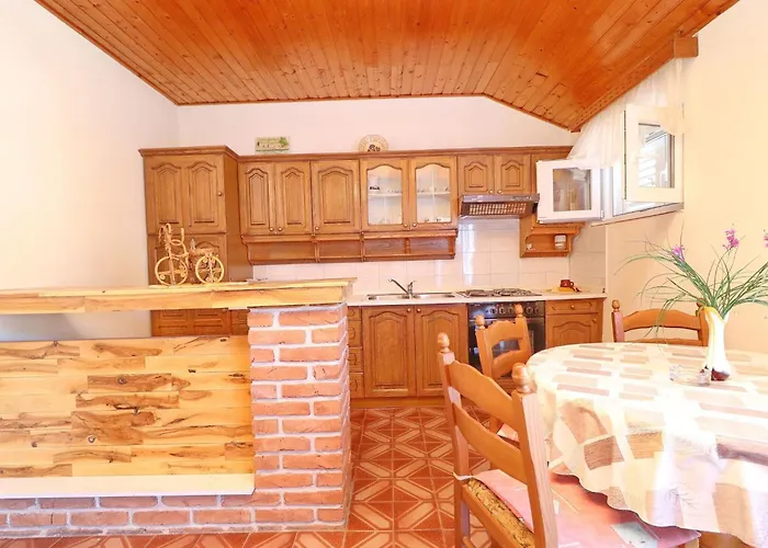 Peselj-one Bedroom With Balcony And Sea View 2 * Smokvica (Korcula)